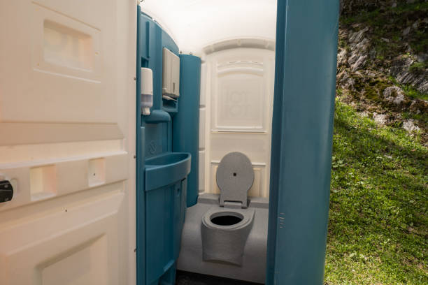 Best Affordable portable toilet rental  in Riverside, OH